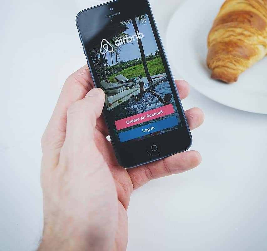 Free Airbnb App photo and picture