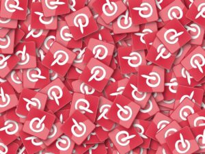 10+ Pro Strategies on How to Use Pinterest for Blogging Photo